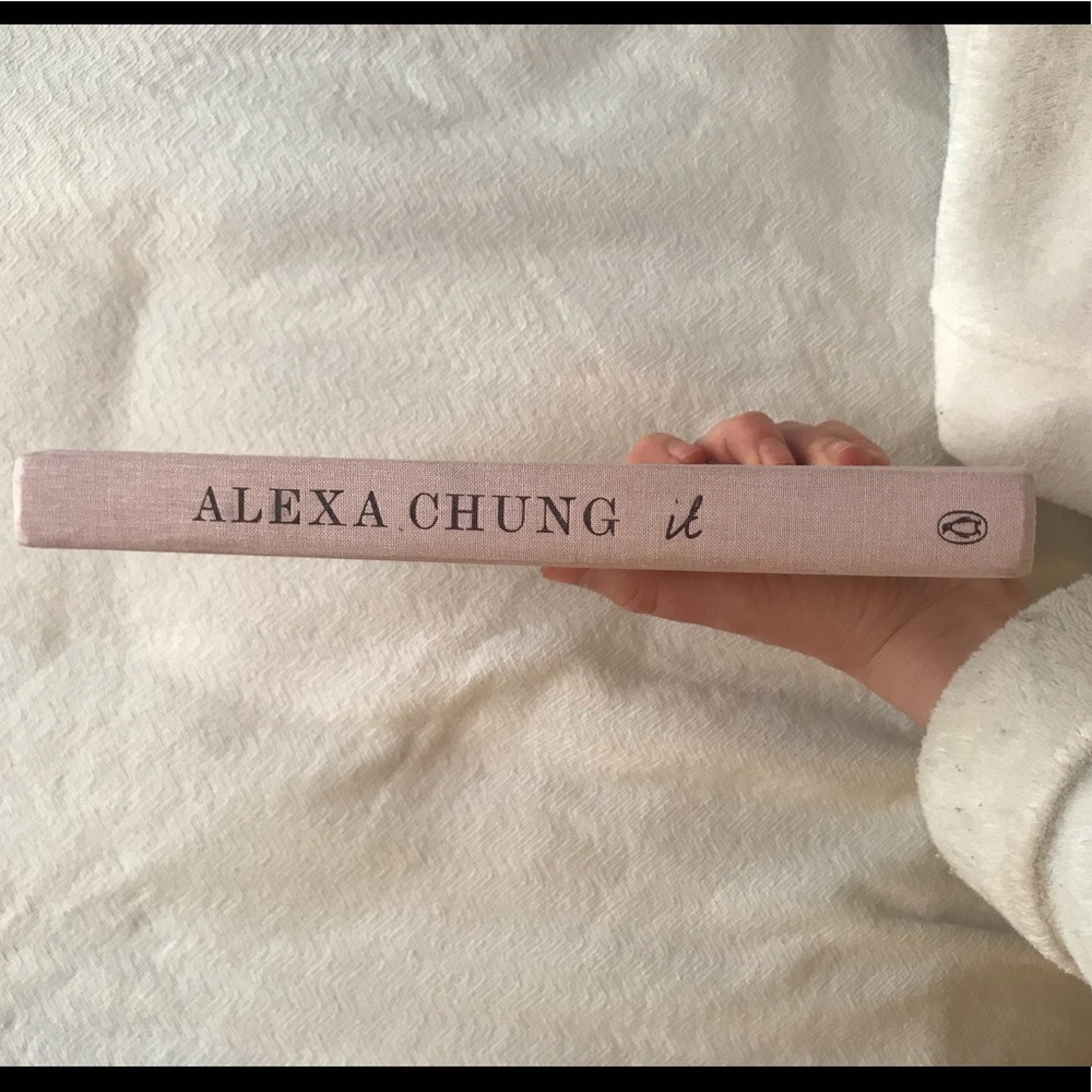 ‘IT’ by Alexa Chung